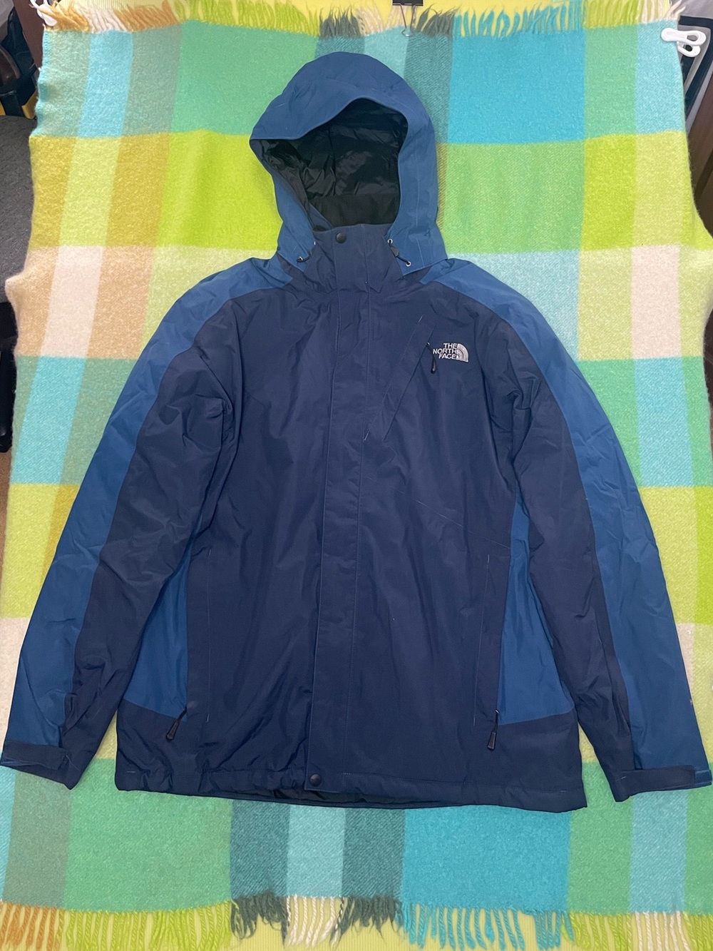 The North Face Hyvent Shell Quilt Lined Jacket Navy Blue Men’s